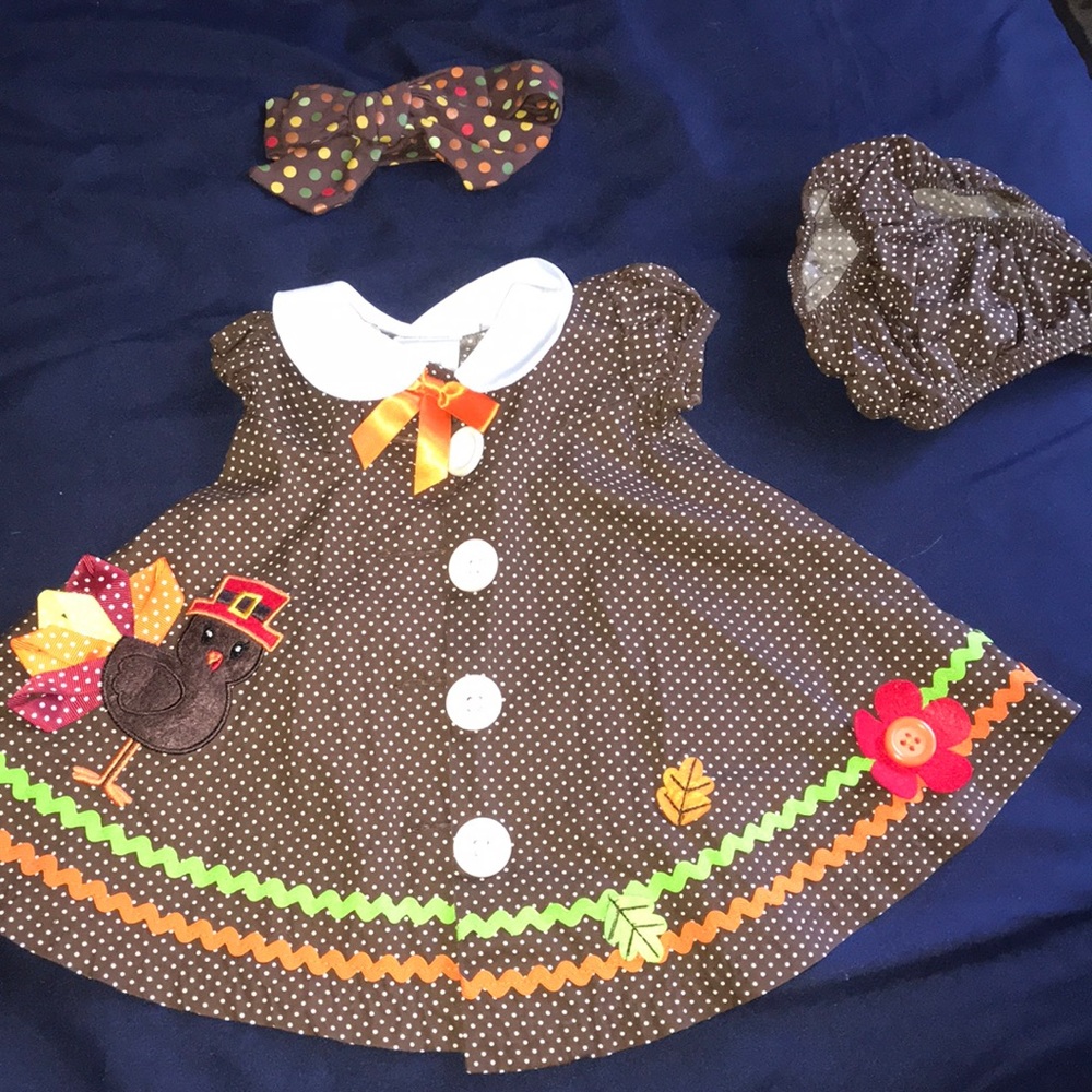 Thanksgiving dress 3-6 month old.
